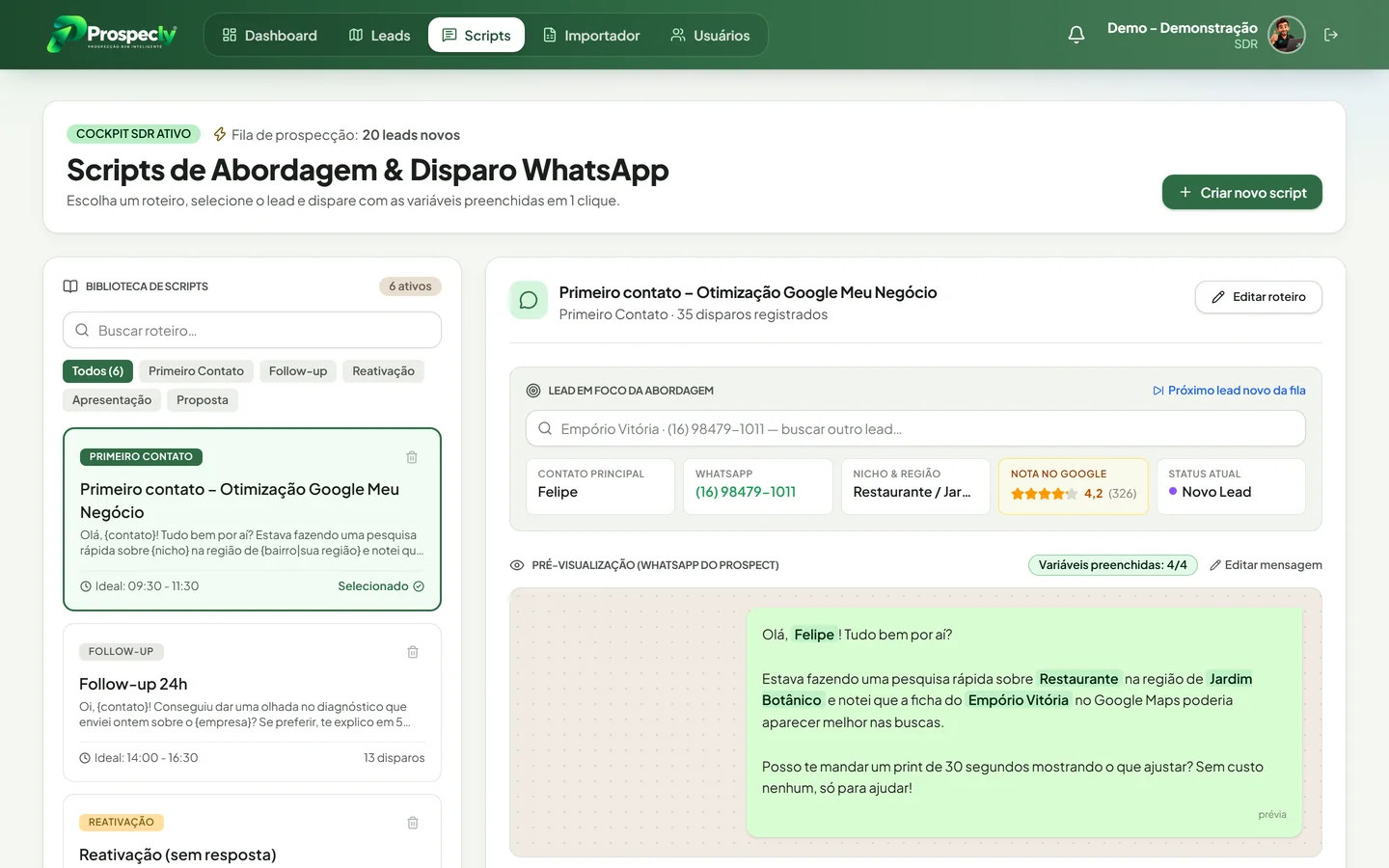 Tela de Scripts do Prospecly com biblioteca de roteiros, variáveis e prévia da mensagem no estilo WhatsApp
